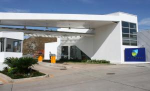 Garita de Acceso y oficina de administración 
